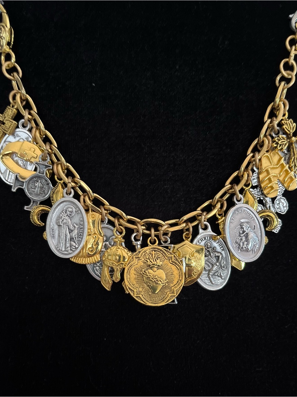 Armor of God Charm Bracelet w Crosses and Sacred Heart Coin, Medals - Picture 2 of 9